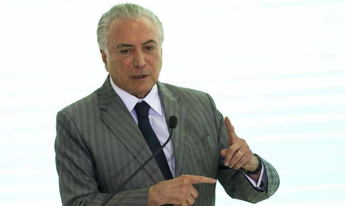  O presidente Michel Temer participa de cerimônia do Programa de Parcerias de Investimentos (PPI), o Avançar Parcerias, no Palácio do Planalto. 