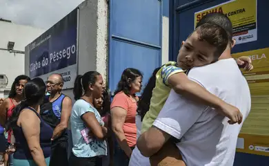 Campanha de vacinação contra febre amarela em Itaquera, SP