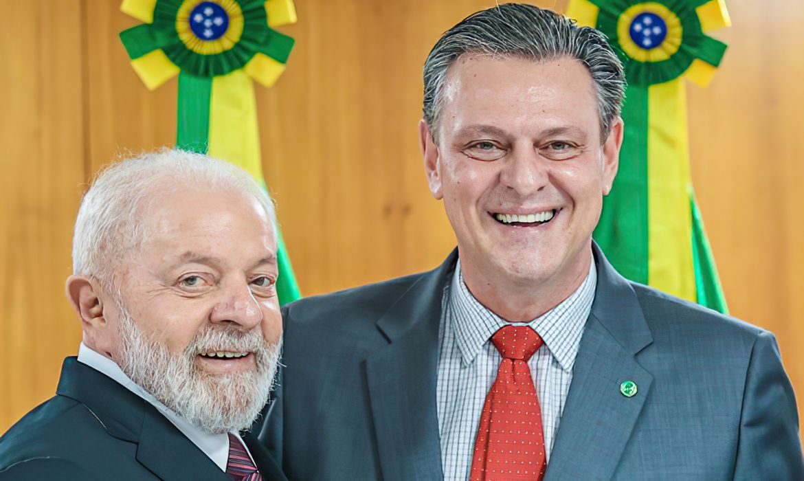 26/10/2023, O presidente Lula e o Ministro da Agricultura, Pecuária e Abastecimento do Brasil, Carlos Fávaro. Foto: Ricardo Stuckert/ PR