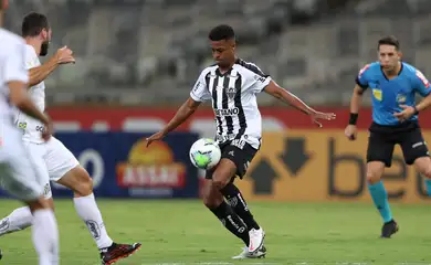 Atlético Mineiro vence Santos 