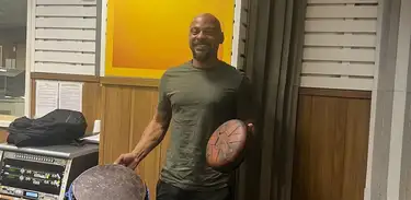 Felipe Fiuza, percussionista,luthier,pesquisador da confecçao de instrumentos a partir de sucata