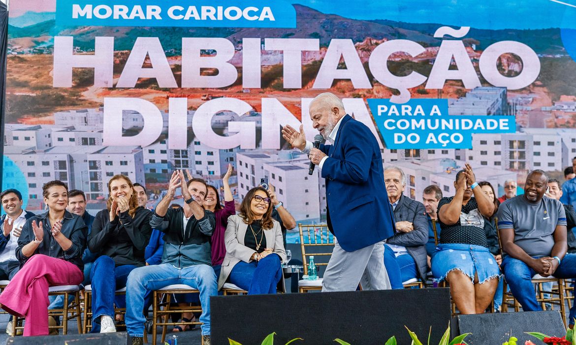Rio de Janeiro (RJ) 30.06.2024 - Presidente da República, Luiz Inácio Lula da Silva, durante cerimônia de entrega de unidades habitacionais do Programa Morar Carioca, no bairro de Santa Cruz. Foto: Ricardo Stuckert/PR