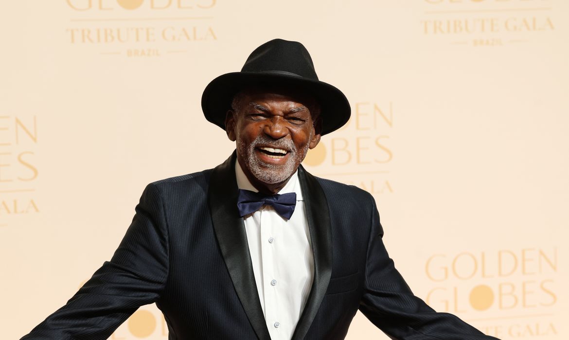 Rovena Rosa/Agência Brasil Rio de Janeiro, 19/03/2025 - O ator Antônio Pitanga é homenageado na primeira edição do Golden Globes Tribute Gala Brazil no Copacabana Palace. Foto: Rovena Rosa/Agência Brasil