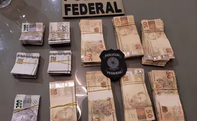 Macapá (AP), 03/10/2024 - Policia Federal em parceria com o Ministério Público Estadual no Amapá, deflagrou a Operação Jaleco Fantasma, cumpre mandados para investigar fraude nas escalas de plantões de médicos. Foto: PFamapa/Divulgação