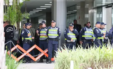 Brasília (DF) 05/04/2023 Policiamento reforçado na PF para o depoimento do ex-presidente Jair bolsonaro sobre as joias Sauditas.