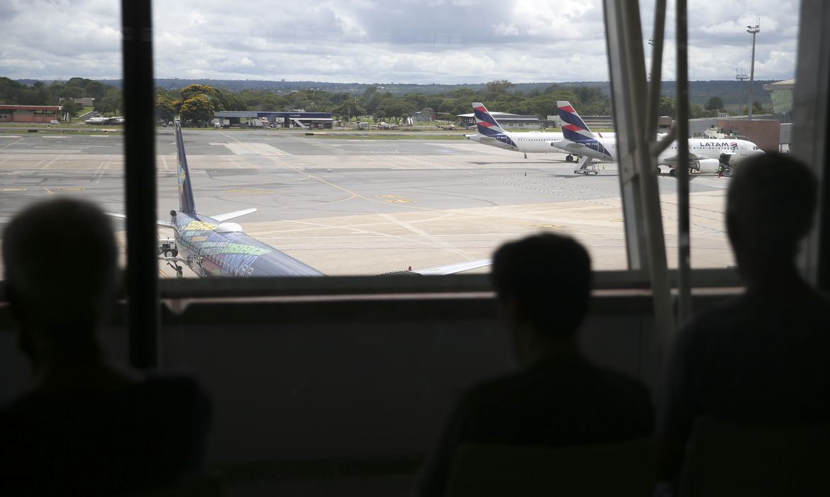 Movimentação no  Aeroporto Internacional de Brasília – Presidente Juscelino Kubitschek, durante paralisação dos aeronautas