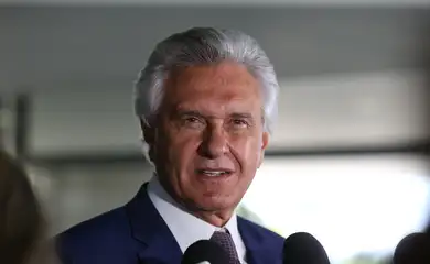 Entrevista do governador Ronaldo Caiado