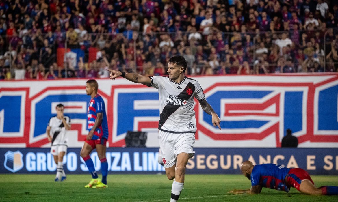 vasco, vegetti, copa do brasil, marcílio dias