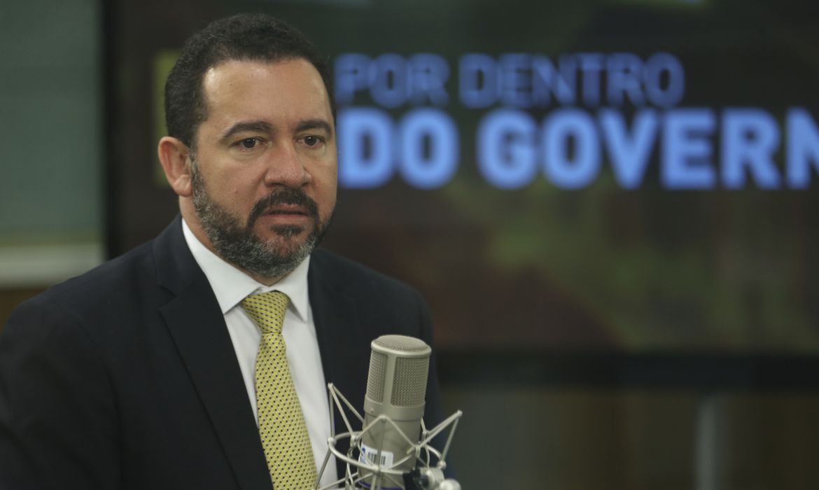 Brasília - O ministro do Planejamento, Desenvolvimento e Gestão, Dyogo Oliveira, fala no programa Por Dentro do Governo (José Cruz/Agência Brasil)