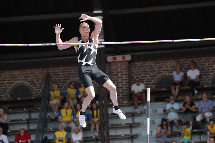 TT News Agency via REUTERS/Christine Olsson/tt/Direitos Reservados Sam Kendricks compete na Diamond League em Estocolmo - atleta testa positivo para covid-19 em 29/07/2021 e está fora de Tóquio 2020 - Olimpíada