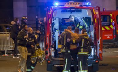 atentados em paris