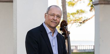Antonio Meneses, violoncelista