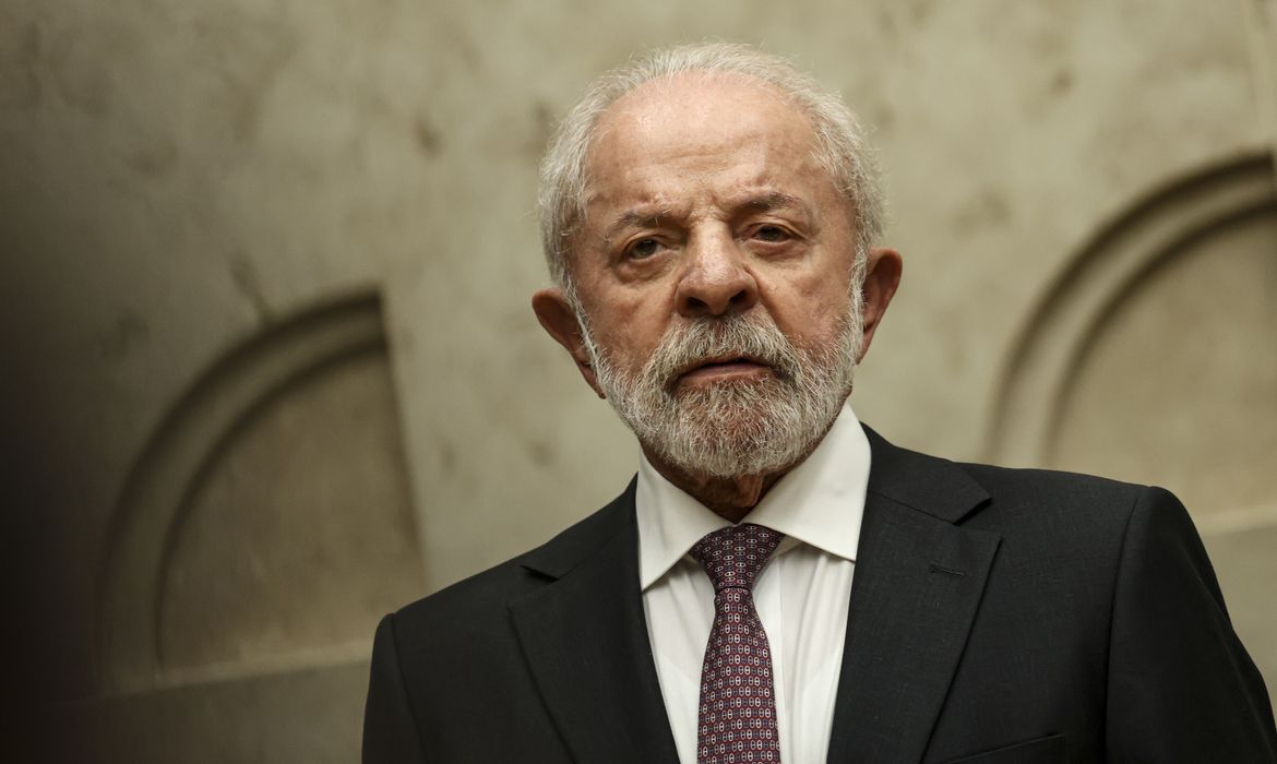 Lula defende que luta contra feminicídio deve ser sobretudo dos homens