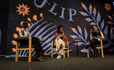 Bell Puã, Djamila Ribeiro e Selva Almada participam da mesa Amada vida na Flip 2018.