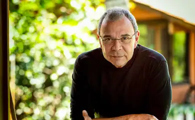 Impunidade de militares perpetuou tradição golpista, diz historiador