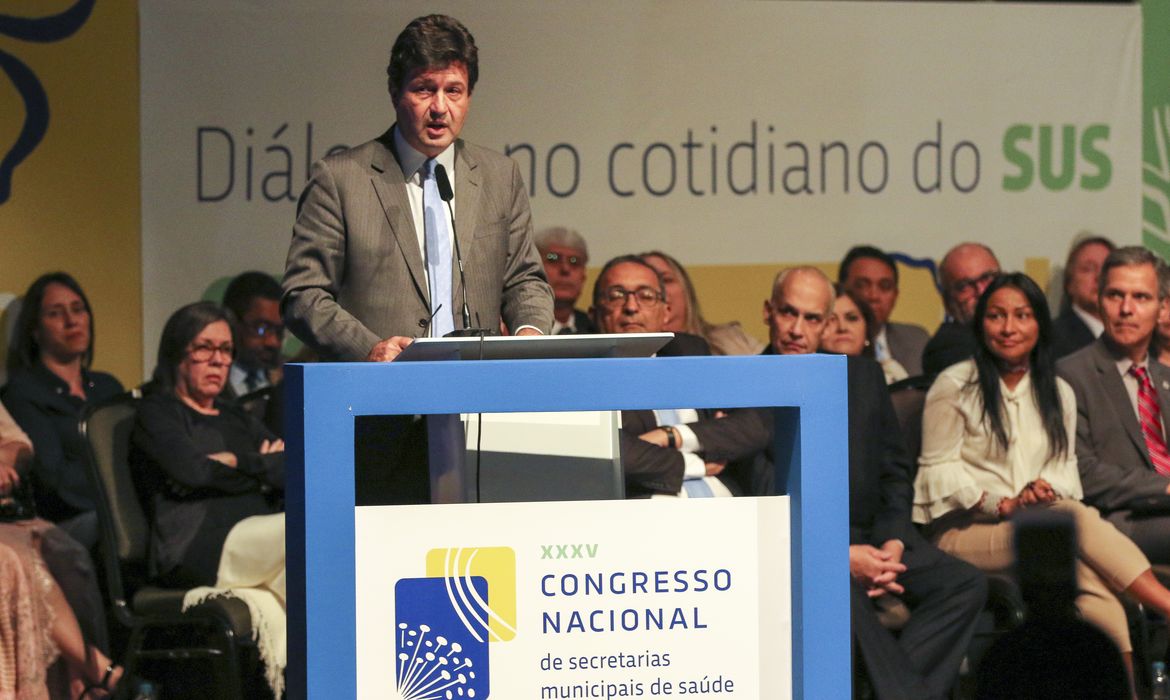 O ministro da Saúde, Luiz Henrique Mandetta, participa da abertura oficial do 35º Congresso Nacional de Secretarias Municipais de Saúde (Conasems), no Centro de Convenções Ulysses Guimarães.