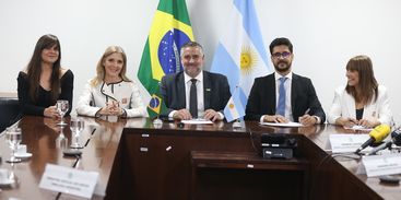 EBC e emissoras públicas argentinas assinam protocolo de intenções