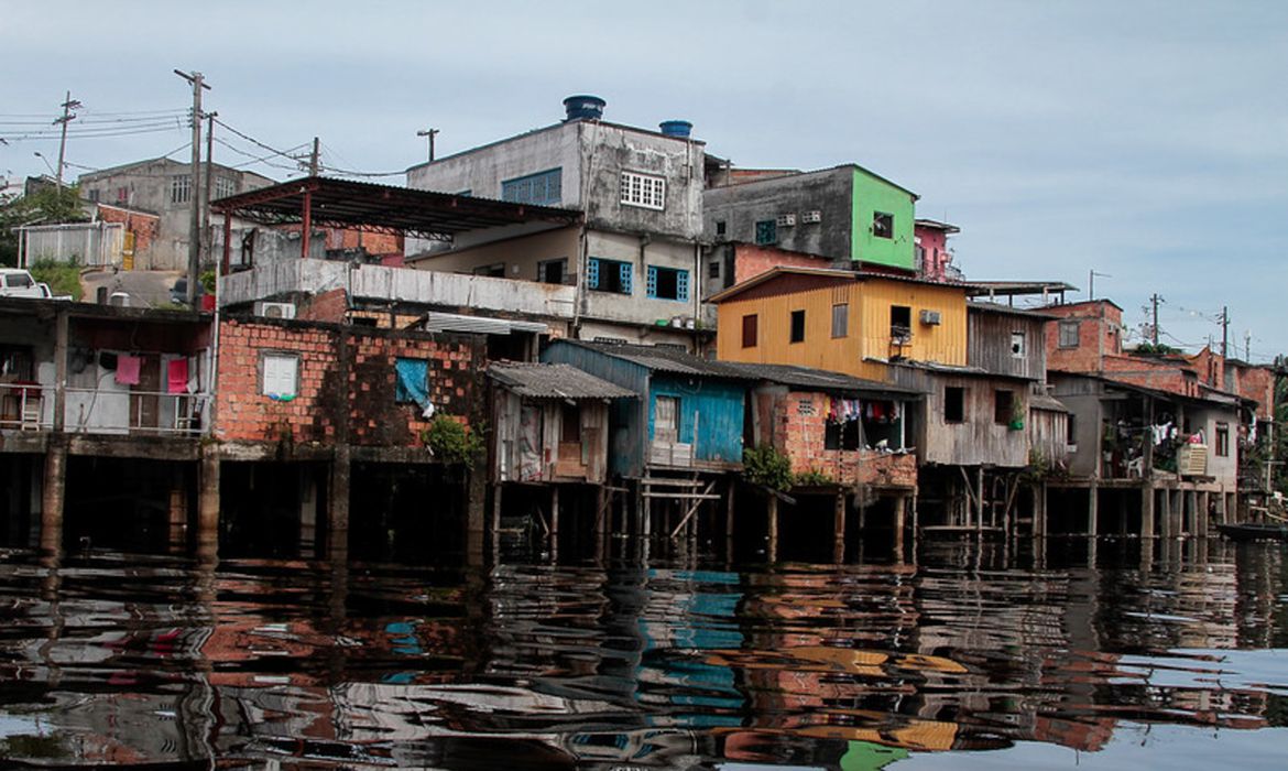 Manaus (AM) Áreas de risco em manaus. Fotos Prefeitura de Manaus.
