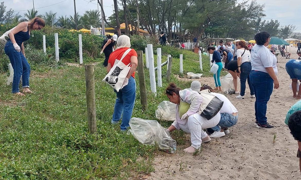 São Paulo- 21/09/2024 Para celebrar o Dia Mundial da Limpeza, o Instituto Limpa Brasil programou ações em mais de 1 mil cidades brasileiras neste ano. Foto Instituto Limpa Brasil.