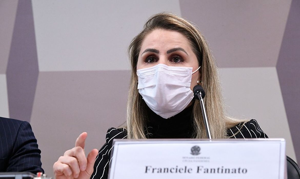 Ex-coordenadora do PNI, Francieli Fantinato.