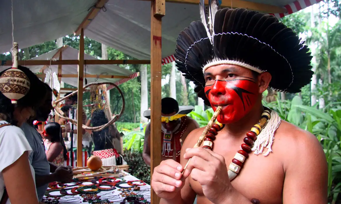 Rio de Janeiro organizes cultural week to celebrate Indigenous Peoples' Day Agência Brasil
