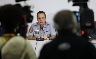 São Paulo (SP), 11/07/2025 - O coronel da Polícia Militar, Emerson Massera, fala na coletiva de imprensa sobre a ação da PM em Paraisópolis no quartel general da Polícia Militar. Foto: Rovena Rosa/Agência Brasil