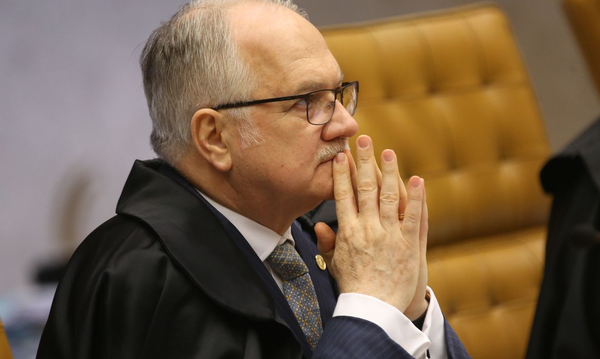 Brasília - Ministro Edson Fachin durante sessão do STF para julgar restrição ao foro privilegiado para parlamentares  (Antônio Cruz/Agência Brasil) 