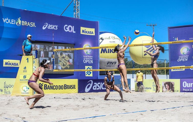 Ágatha e Duda venceram Bárbara Seixas e Carol Solberg na decisão da oitava etapa e são as campeãs da temporada 20/21 do Circuito Brasileiro de Vôlei de Praia