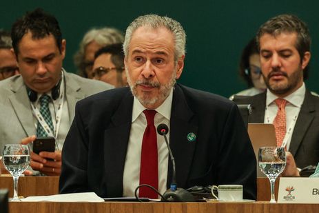 Brasília (DF),  03/04/2025.- O presidente da COP 30, André Corrêa do Lago, participa da 11ª reunião dos ministros de Meio Ambiente do Brics, sob a presidência brasileira.  Foto: Antonio Cruz/Agência Brasil