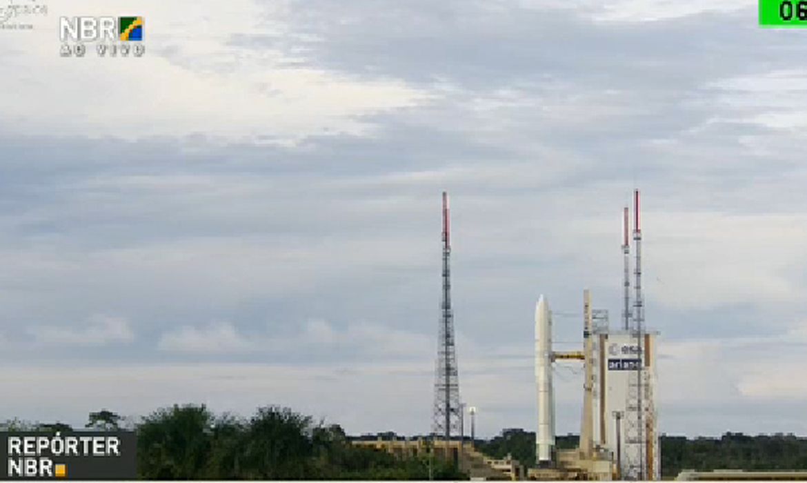 Satélite brasileiro para defesa e comunicações será lançado na Guiana Francesa (Reprodução/TV NBr)