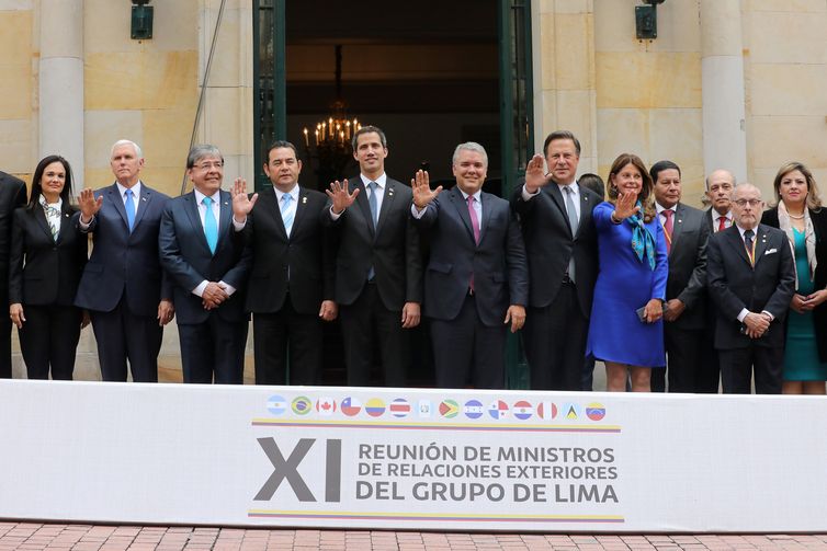 Foto oficial da reunião do Grupo Lima em Bogotá, Colômbia.