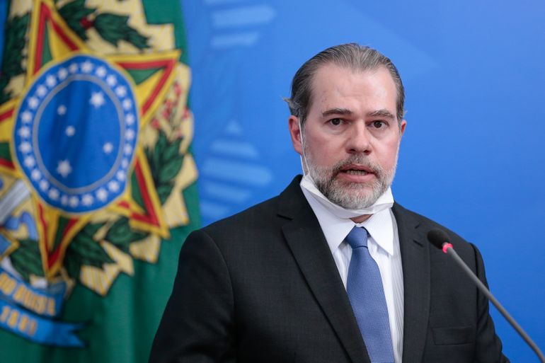 Os presidentes da República, Jair Bolsonaro e do Supremo Tribunal Federal, ministro Dias Toffoli, fazem declaração à imprensa no Planalto