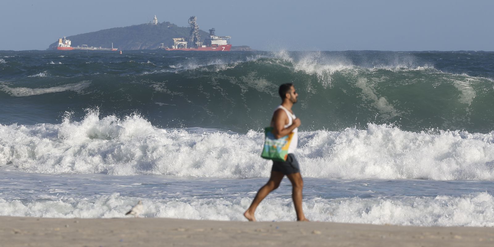 Ressaca no mar do Rio de Janeiro | Agência Brasil