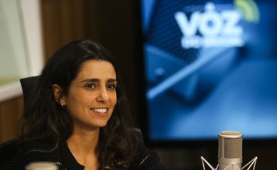 A diretora-presidente da Agência Nacional de Energia Elétrica,Camila Lopes, é a entrevistada no programa, A Voz do Brasil