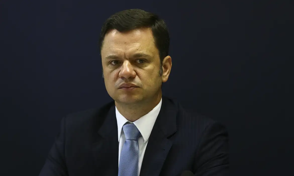 Torres diz que não sabe quem redigiu minuta de decreto apreendida | Agência Brasil