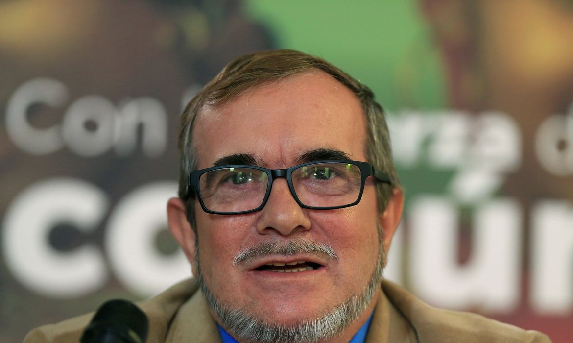 Rodrigo Londoño, ex-candidato presidencial da Força Alternativa Revolucionária do Comum (Farc), partido político que sucedeu a guerrilha de mesma sigla, 