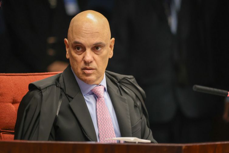 Brasília (DF) 09/09/2025 - O ministro relator Alexandre de Moraes durante sessão da Primeira Turma do  Supremo Tribunal Federal (STF) que retoma o julgamento dos réus do Núcleo 1 da trama golpista  Foto: Fabio Rodrigues-Pozzebom/ Agência Brasil