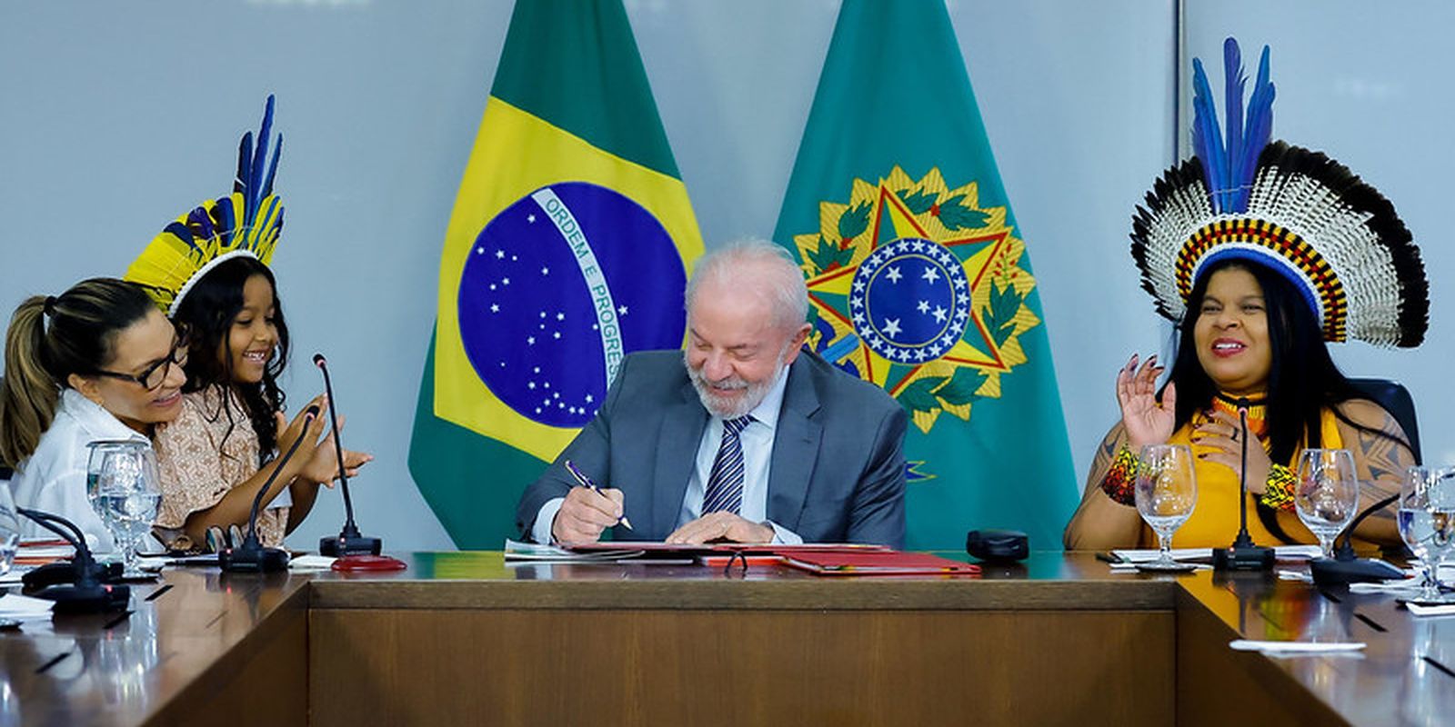 No Ceará 3 terras indígenas são demarcadas, somando 16 áreas em 3 anos No Ceará 3 terras indígenas são demarcadas, somando 16 áreas em 3 anos