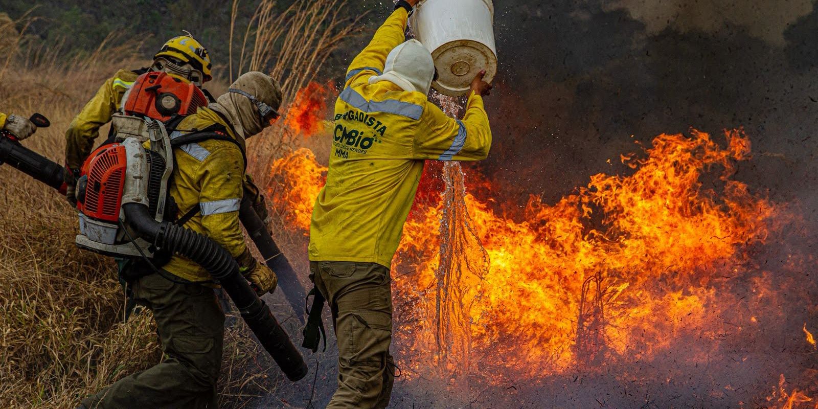Chapada dos Veadeiros enfrenta foco de incêndio na região de Nova Roma