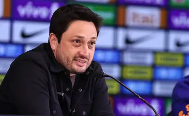 Arthur Elias, seleção brasileira feminina, futebol, convocação, amistosos Inglaterra e Itália  2025