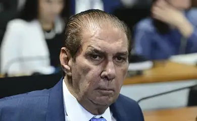 Comissão de Constituição, Justiça e Cidadania (CCJ) realiza reunião para sabatinar indicados para o Superior Tribunal Militar (STM), Procuradoria-Geral da República (PGR), Conselho Nacional de Justiça (CNJ) e Conselho Nacional do Ministério Público (CNMP).    Bancada:  senador Jader Barbalho (MDB-PA).    Foto: Geraldo Magela/Agência Senado