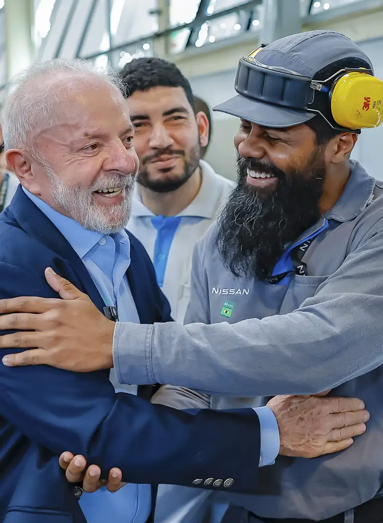 Presidente da República, Luiz Inácio Lula da Silva, durante visita ao Complexo Industrial da Nissan do Brasil e cumprimentos a trabalhadoras e trabalhadores.
Complexo Industrial da Nissan – Resende - RJ.

Foto: Ricardo Stuckert / PR