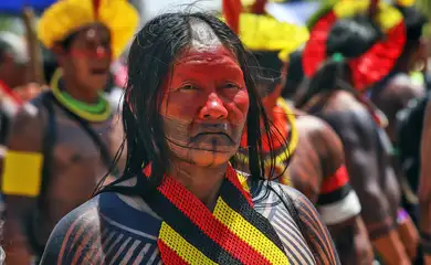 Brasília (DF), 20/09/2023, Lideranças indígenas fazem passeata contra marco temporal na Esplanada dos Ministérios. Foto: Antônio Cruz/Agência Brasil