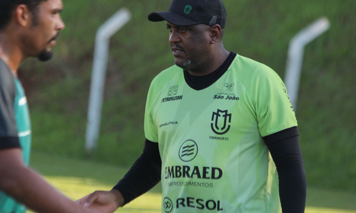 Técnico do Maringá, Jorge Castilho, futebol