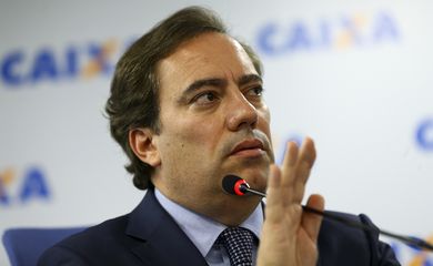  O presidente da CAIXA, Pedro Guimarães, durante entrevista coletiva para anunciar os calendários de pagamentos do FGTS e das cotas do PIS.  