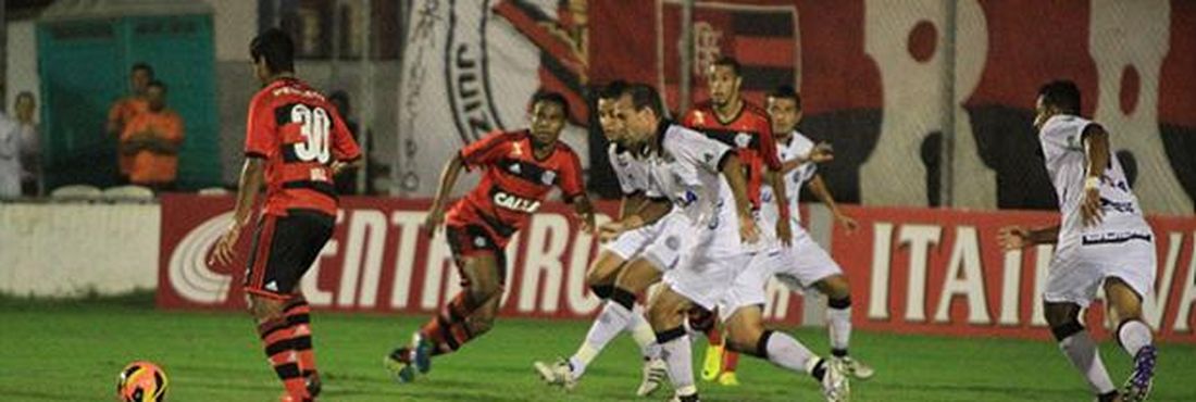 Flamengo enfrenta ASA no Raulino de Oliveira