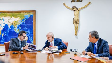22.04.2024 - Presidente da República, Luiz Inácio Lula da Silva, durante reunião com Presidente do Grupo MSC, Diego Aponte, no Palácio do Planalto. Brasília - DF.  Foto: Ricardo Stuckert / PR