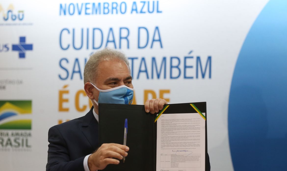 O ministro da Saúde, Marcelo Queiroga, lança a Linha Azul, no mês em que se celebra o Novembro Azul - campanha mundial de conscientização do combate ao câncer de próstata