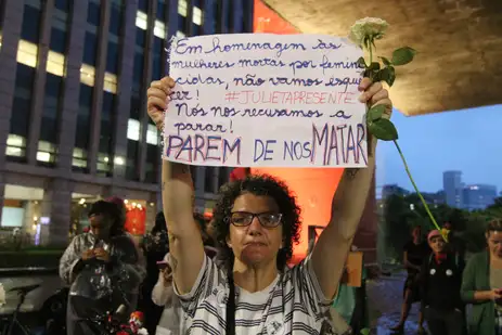 São Paulo (SP), 12/01/2024 - Concentração da bicicletada nacional em homenagem a Julieta Hernández e contra o feminicídio no vão do Museu de Arte de São Paulo Assis Chateaubriand - MASP, na Avenida Paulista. Foto: Rovena Rosa/Agência Brasil