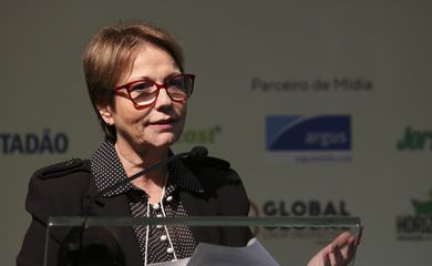 A ministra da Agricultura, Tereza Cristina, participa da abertura do Ethanol Summit, no Centro Fecomercio de Eventos, em São Paulo.